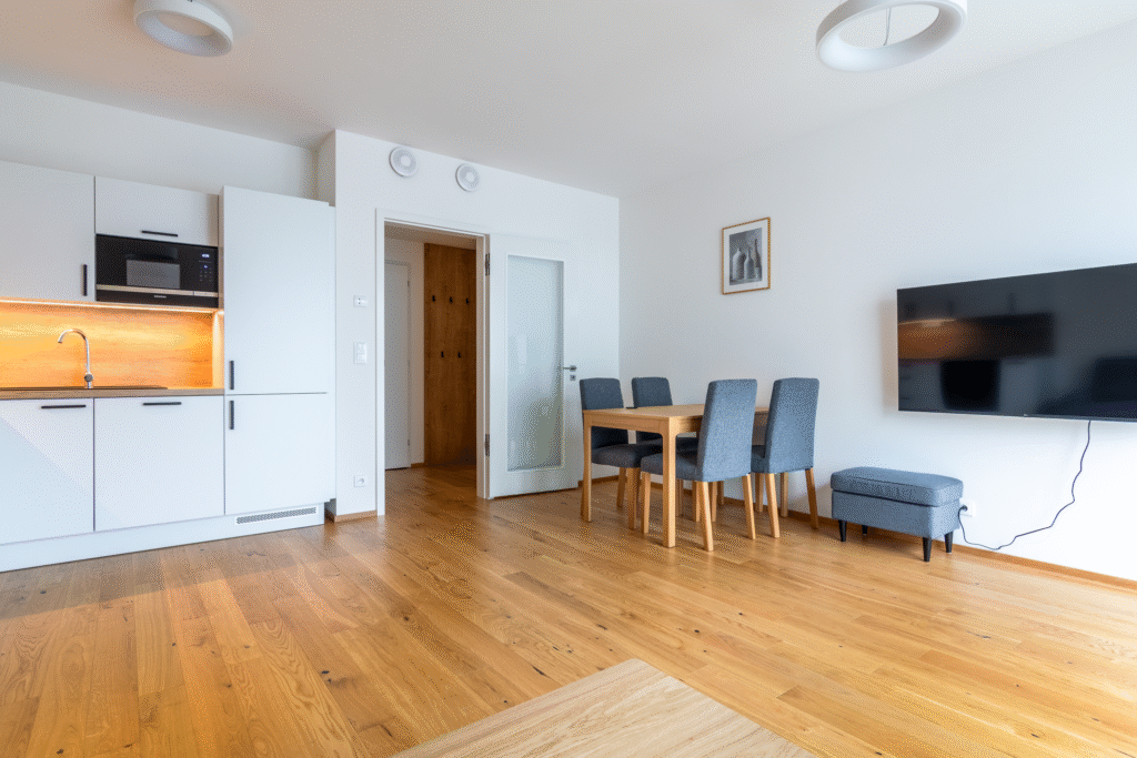 PRONÁJEM 2+kk – VILAPARK KLAMOVKA