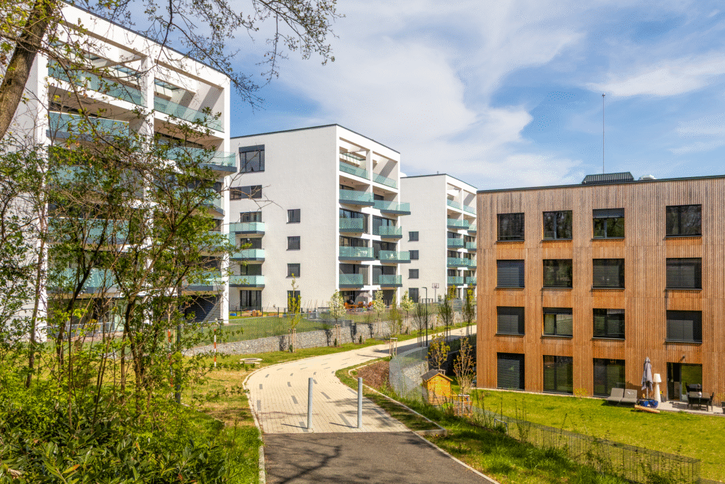 PRONÁJEM 2+kk – VILAPARK KLAMOVKA