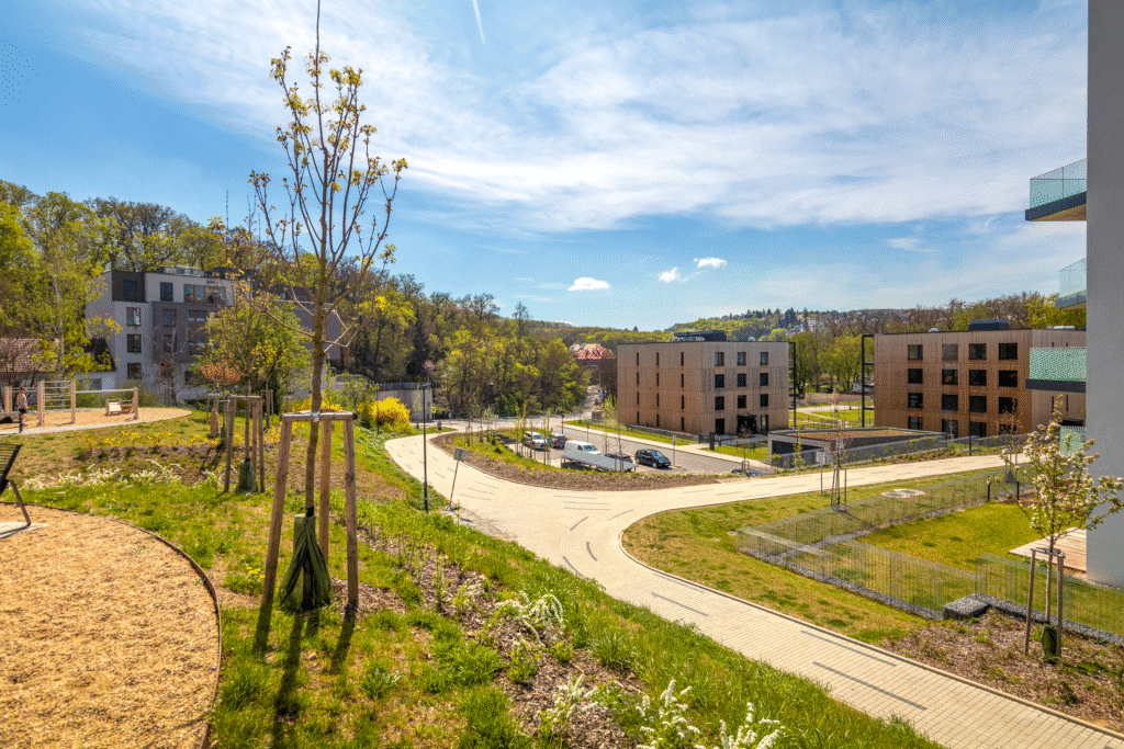 PRONÁJEM 2+kk – VILAPARK KLAMOVKA