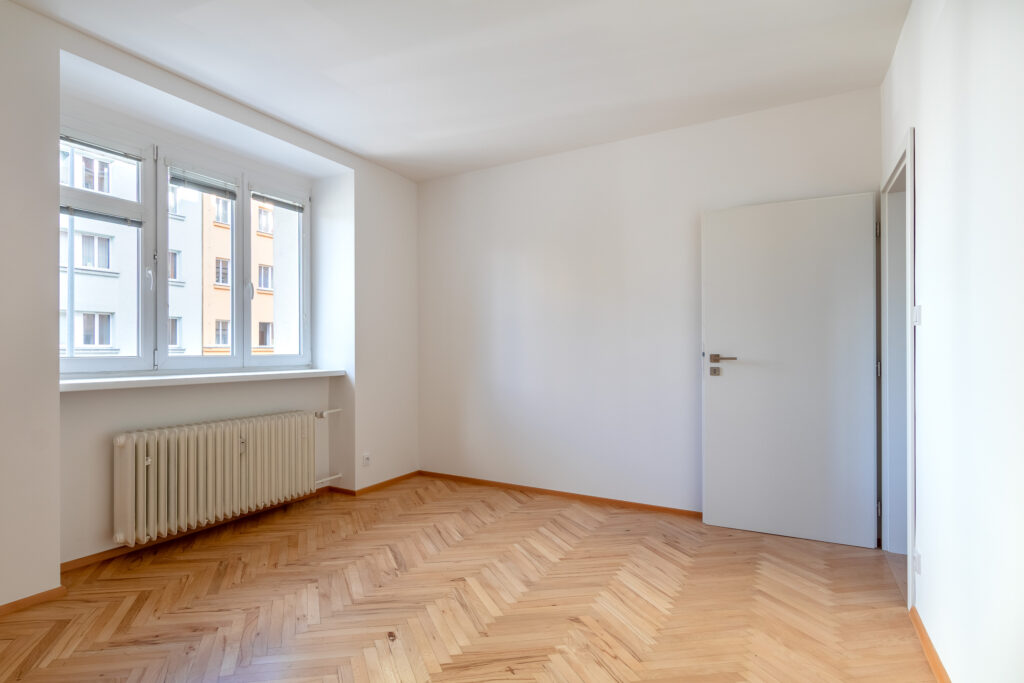 PRONÁJEM BYTU 3+kk – U SVOBODÁRNY 9