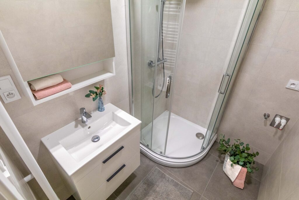 PRONÁJEM BYTU 3+kk – U SVOBODÁRNY 9