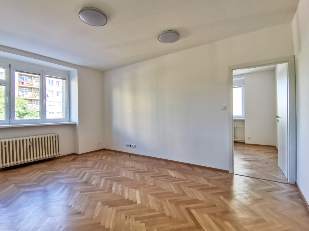 PRONÁJEM BYTU 3+kk – U SVOBODÁRNY 9