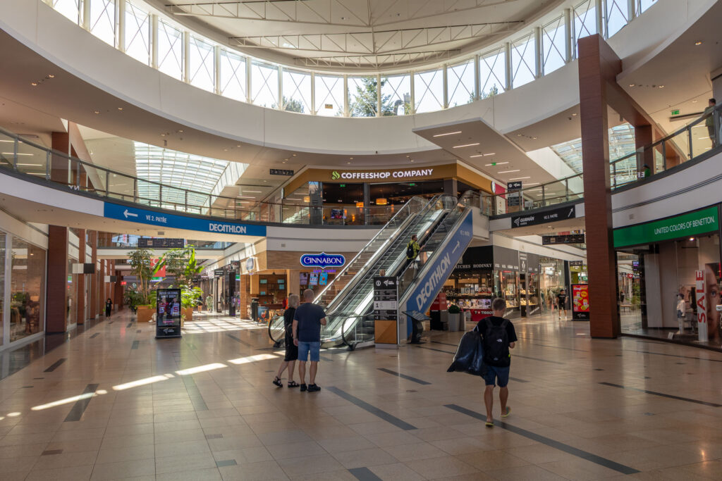 PRONÁJEM BYTU 3+kk – U SVOBODÁRNY 9