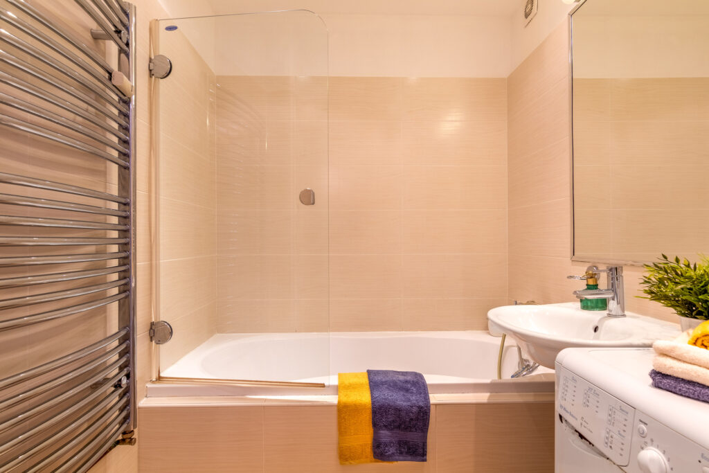 PRONÁJEM BYTU 3+kk, SPOŘILOV