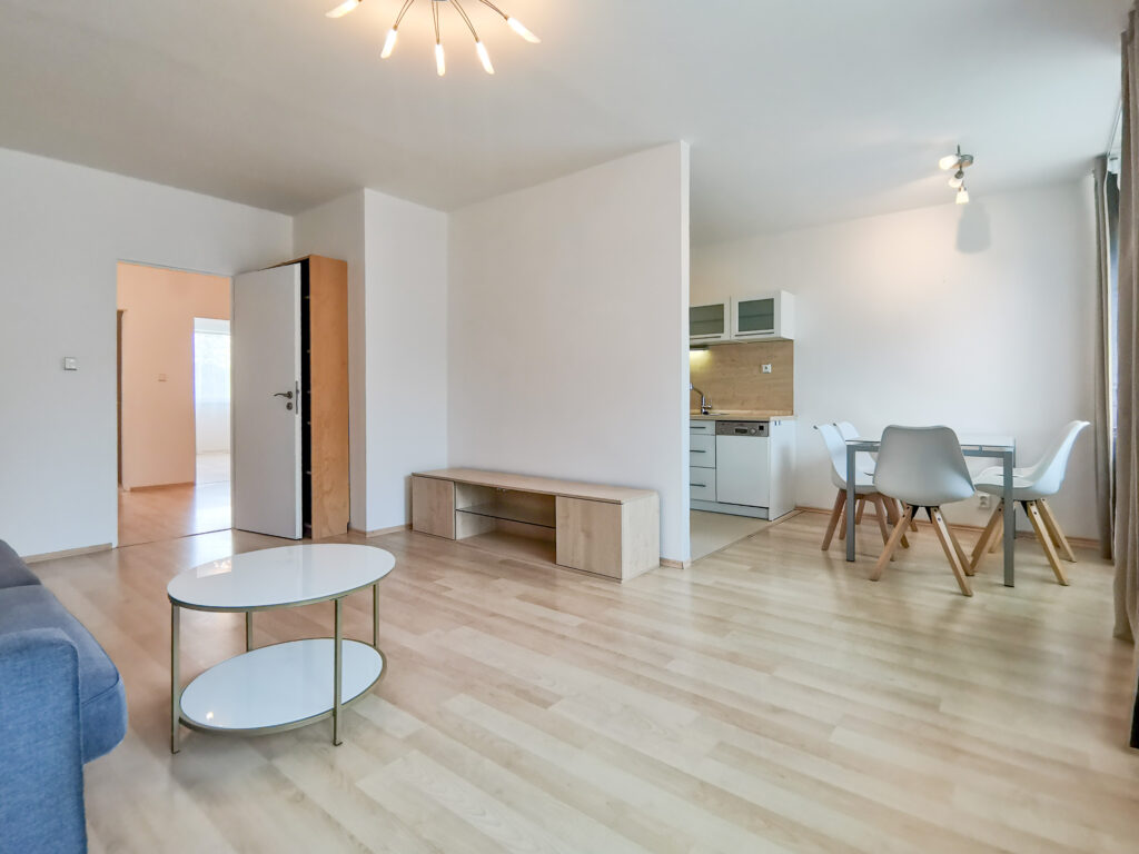 PRONÁJEM BYTU 3+kk, SPOŘILOV