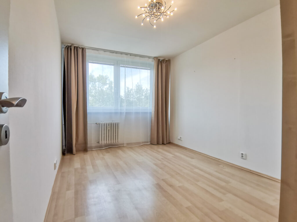 PRONÁJEM BYTU 3+kk, SPOŘILOV